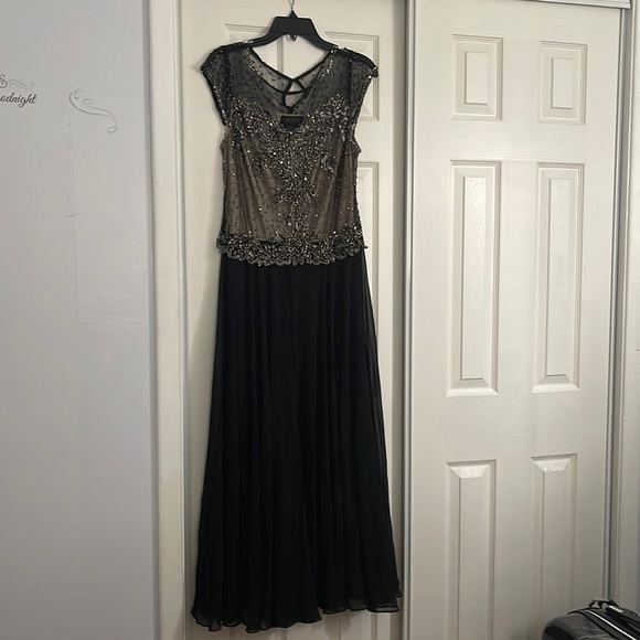 Ball room gown by JK ARA - size 10 Petite - Picture 1 of 3